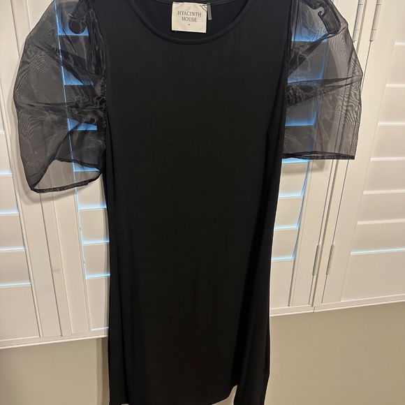 Hyacinth House Black Tulle Sleeve Darby Dress - Picture 6 of 9